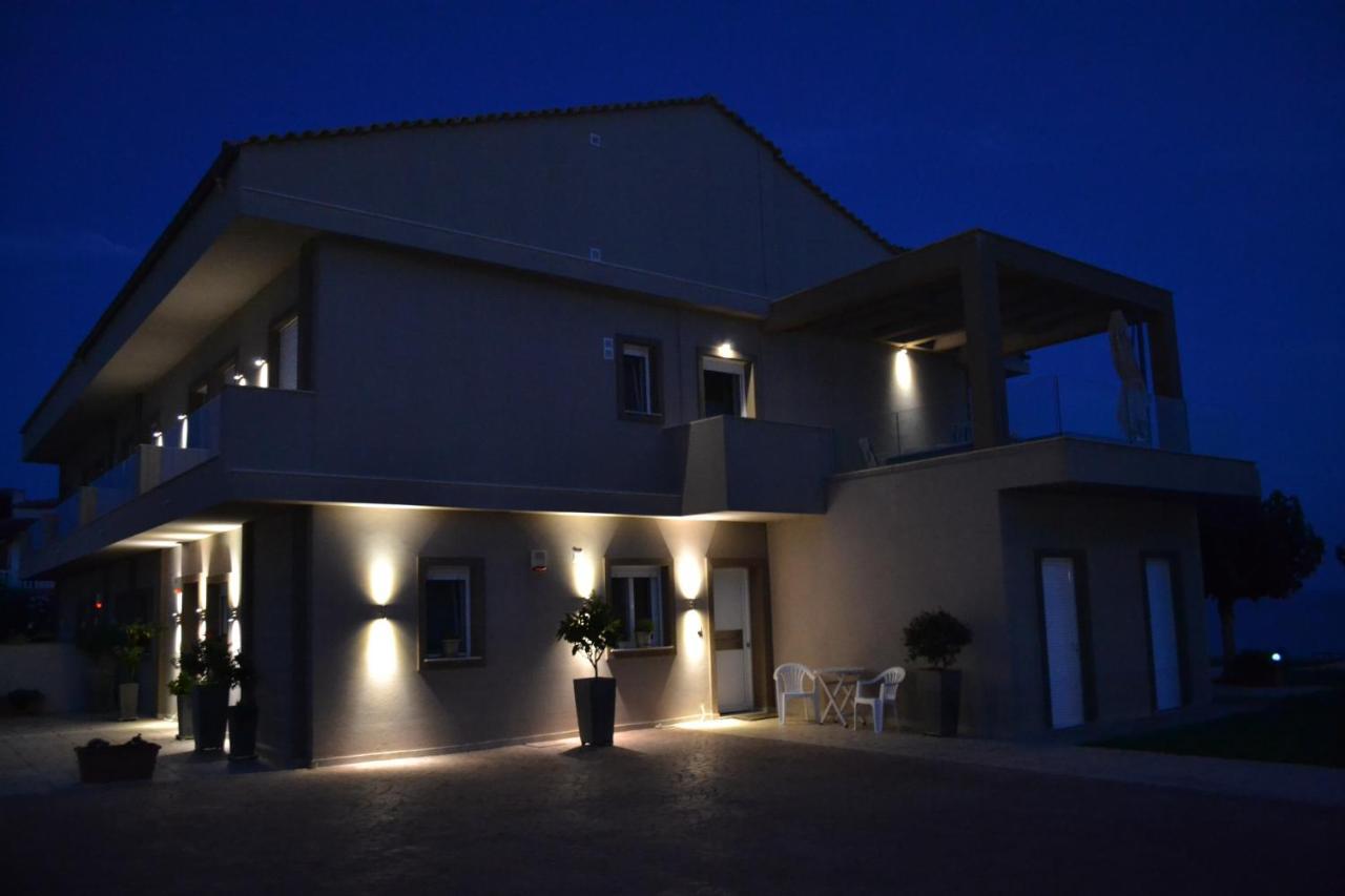 Aquarius House Villa Agios Georgios  Ngoại thất bức ảnh