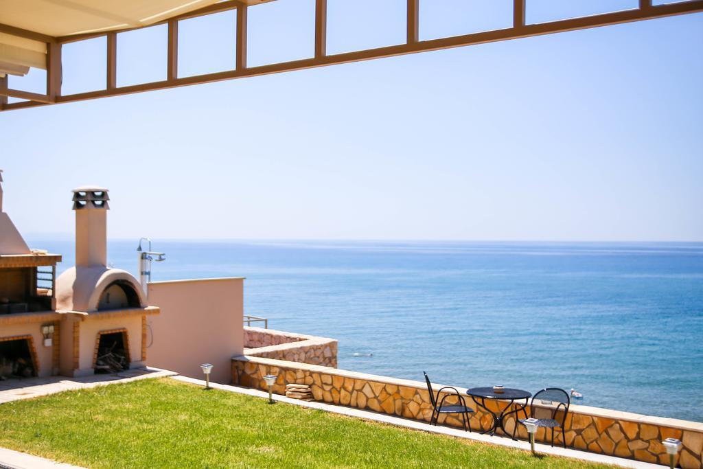 Aquarius House Villa Agios Georgios  Ngoại thất bức ảnh