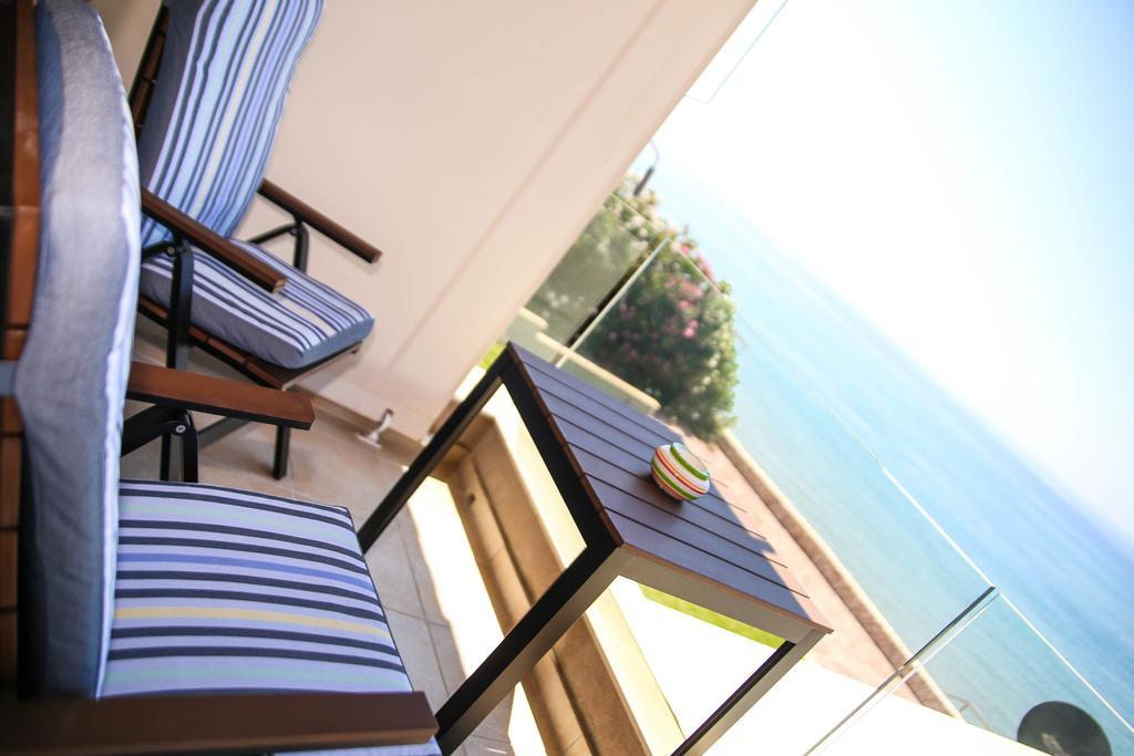 Aquarius House Villa Agios Georgios  Ngoại thất bức ảnh